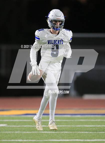 Thumbnail 2 in Windward vs Milken photogallery.
