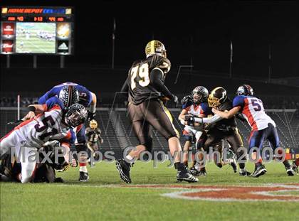 Thumbnail 2 in Modesto Christian vs. Parker (CIF State Small Schools Final) photogallery.