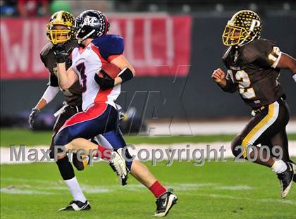 Thumbnail 2 in Modesto Christian vs. Parker (CIF State Small Schools Final) photogallery.