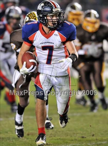 Thumbnail 2 in Modesto Christian vs. Parker (CIF State Small Schools Final) photogallery.