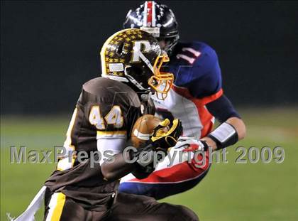 Thumbnail 2 in Modesto Christian vs. Parker (CIF State Small Schools Final) photogallery.