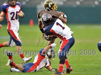Thumbnail 2 in Modesto Christian vs. Parker (CIF State Small Schools Final) photogallery.