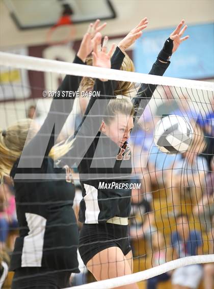 Thumbnail 2 in Rocklin @ Whitney photogallery.