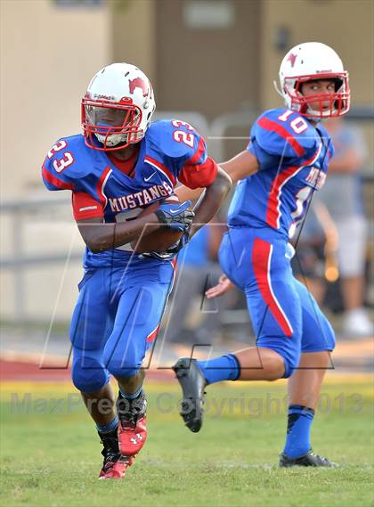 Thumbnail 3 in Northside Christian vs St. Petersburg Catholic photogallery.