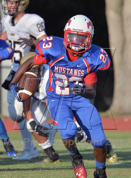 Thumbnail 1 in Northside Christian vs St. Petersburg Catholic photogallery.