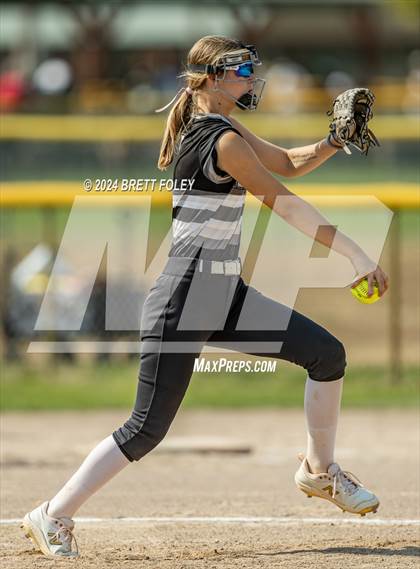 Thumbnail 1 in Lincoln Southeast @ Lincoln Northeast photogallery.