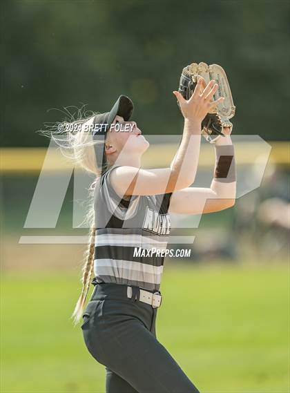 Thumbnail 3 in Lincoln Southeast @ Lincoln Northeast photogallery.