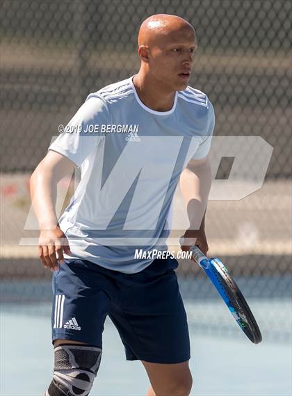 Thumbnail 3 in Delano vs. Bakersfield (Lynch Cup) photogallery.