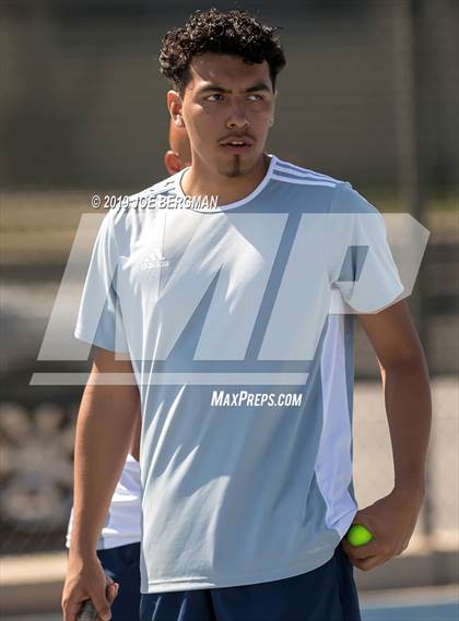 Thumbnail 2 in Delano vs. Bakersfield (Lynch Cup) photogallery.