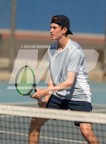 Thumbnail 2 in Delano vs. Bakersfield (Lynch Cup) photogallery.