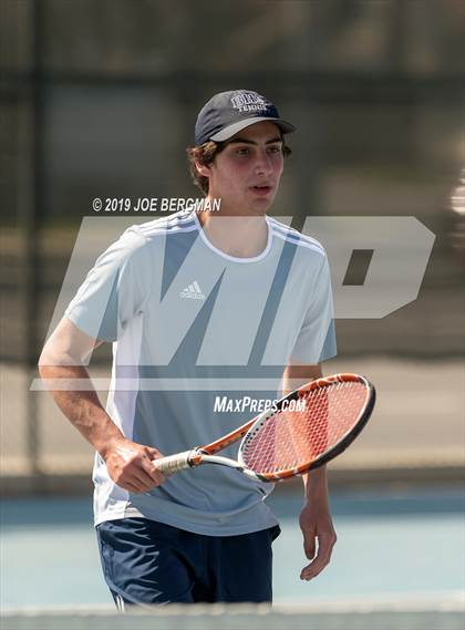 Thumbnail 2 in Delano vs. Bakersfield (Lynch Cup) photogallery.