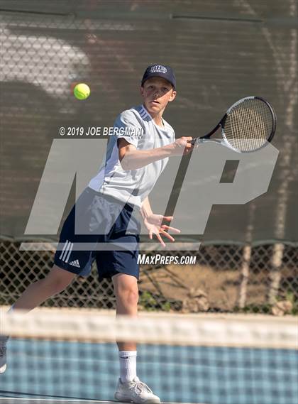 Thumbnail 1 in Delano vs. Bakersfield (Lynch Cup) photogallery.