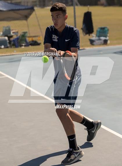 Thumbnail 3 in Delano vs. Bakersfield (Lynch Cup) photogallery.