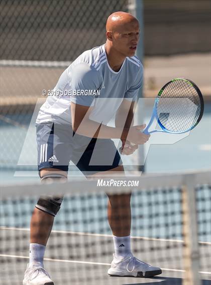 Thumbnail 1 in Delano vs. Bakersfield (Lynch Cup) photogallery.
