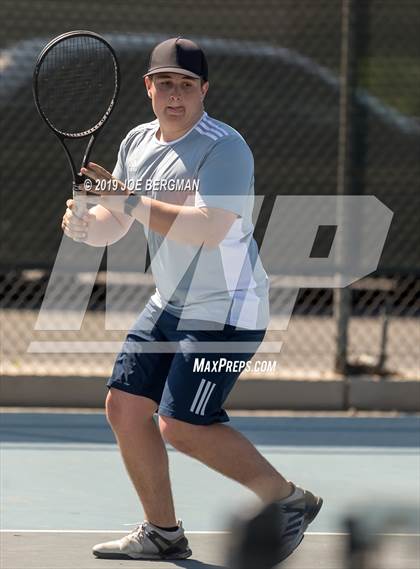Thumbnail 1 in Delano vs. Bakersfield (Lynch Cup) photogallery.