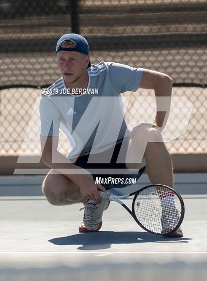 Thumbnail 2 in Delano vs. Bakersfield (Lynch Cup) photogallery.