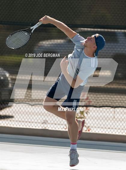 Thumbnail 3 in Delano vs. Bakersfield (Lynch Cup) photogallery.