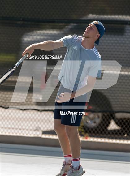 Thumbnail 1 in Delano vs. Bakersfield (Lynch Cup) photogallery.