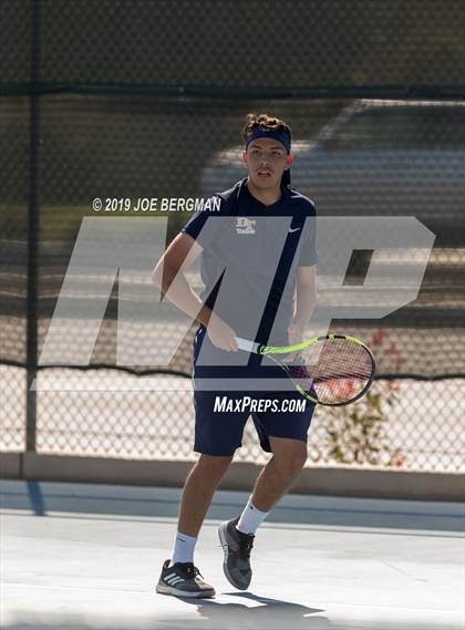 Thumbnail 2 in Delano vs. Bakersfield (Lynch Cup) photogallery.