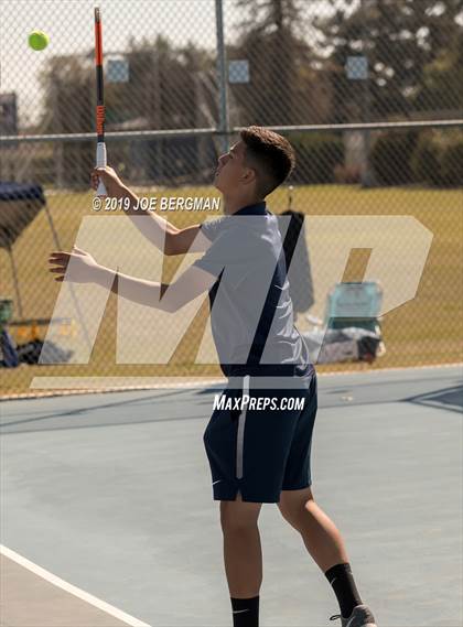 Thumbnail 1 in Delano vs. Bakersfield (Lynch Cup) photogallery.