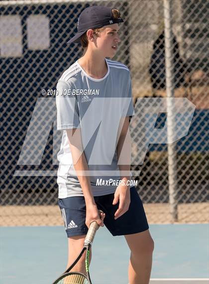 Thumbnail 1 in Delano vs. Bakersfield (Lynch Cup) photogallery.
