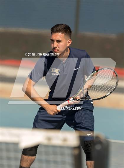 Thumbnail 3 in Delano vs. Bakersfield (Lynch Cup) photogallery.