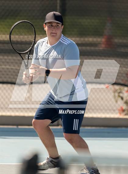 Thumbnail 3 in Delano vs. Bakersfield (Lynch Cup) photogallery.