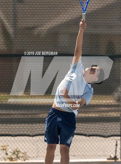 Thumbnail 2 in Delano vs. Bakersfield (Lynch Cup) photogallery.