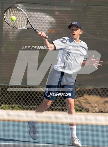 Thumbnail 3 in Delano vs. Bakersfield (Lynch Cup) photogallery.