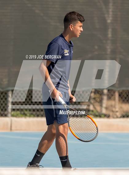 Thumbnail 1 in Delano vs. Bakersfield (Lynch Cup) photogallery.