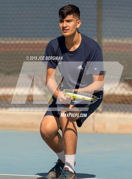 Thumbnail 1 in Delano vs. Bakersfield (Lynch Cup) photogallery.