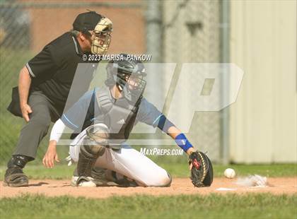 Thumbnail 1 in Bishop Grimes vs Central Square photogallery.