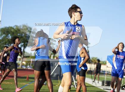 Thumbnail 3 in FHSAA District 3-2A (4 x 400 Relay) photogallery.