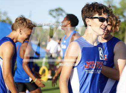 Thumbnail 2 in FHSAA District 3-2A (4 x 400 Relay) photogallery.