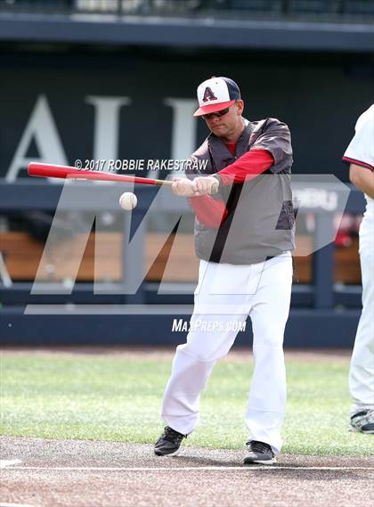 Thumbnail 1 in Carroll vs. Allen (UIL 6A Regional Quarterfinal) photogallery.