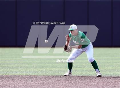 Thumbnail 2 in Carroll vs. Allen (UIL 6A Regional Quarterfinal) photogallery.