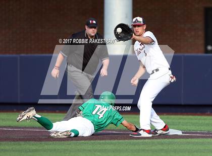 Thumbnail 1 in Carroll vs. Allen (UIL 6A Regional Quarterfinal) photogallery.