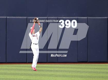 Thumbnail 2 in Carroll vs. Allen (UIL 6A Regional Quarterfinal) photogallery.