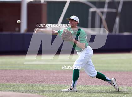 Thumbnail 3 in Carroll vs. Allen (UIL 6A Regional Quarterfinal) photogallery.