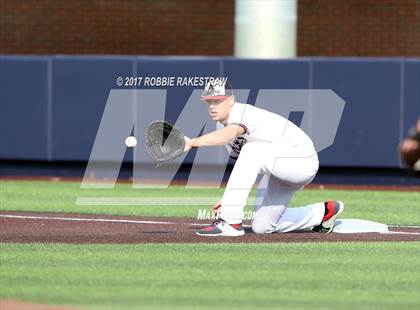Thumbnail 3 in Carroll vs. Allen (UIL 6A Regional Quarterfinal) photogallery.