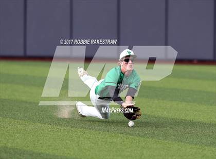 Thumbnail 3 in Carroll vs. Allen (UIL 6A Regional Quarterfinal) photogallery.