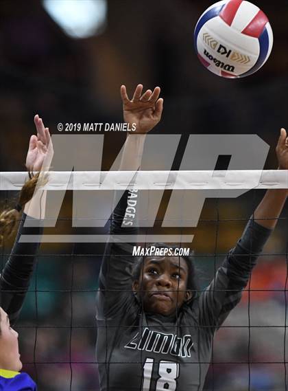 Thumbnail 1 in Simla vs. Limon (CHSAA 2A Semifinal) photogallery.