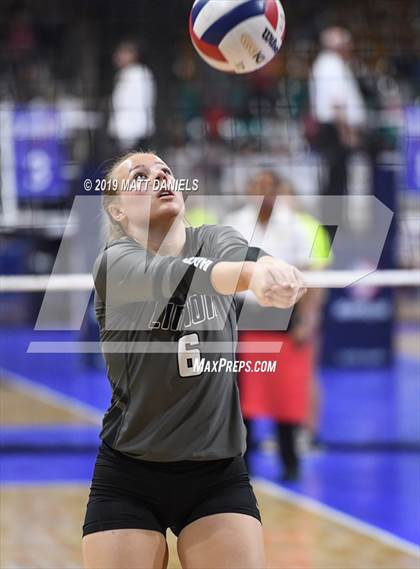 Thumbnail 3 in Simla vs. Limon (CHSAA 2A Semifinal) photogallery.