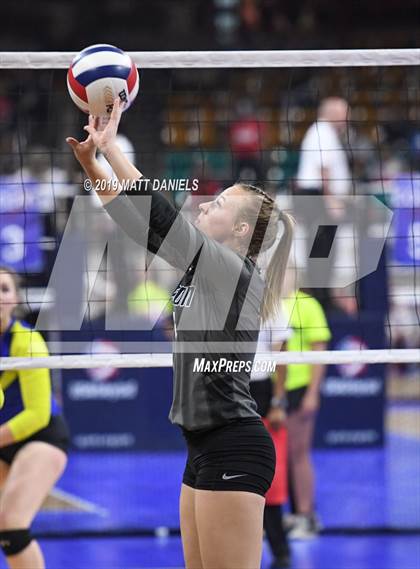 Thumbnail 2 in Simla vs. Limon (CHSAA 2A Semifinal) photogallery.