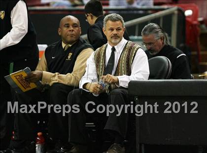 Thumbnail 3 in Bishop O'Dowd vs. Sacred Heart Cathedral (CIF D3 NorCal Regional Final) photogallery.