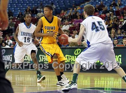 Thumbnail 1 in Bishop O'Dowd vs. Sacred Heart Cathedral (CIF D3 NorCal Regional Final) photogallery.