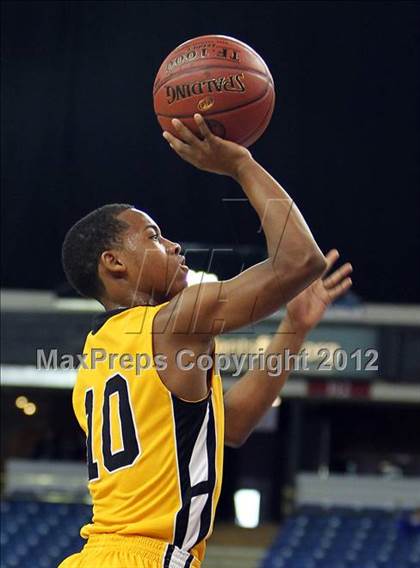 Thumbnail 1 in Bishop O'Dowd vs. Sacred Heart Cathedral (CIF D3 NorCal Regional Final) photogallery.