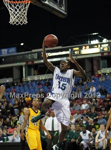 Thumbnail 2 in Bishop O'Dowd vs. Sacred Heart Cathedral (CIF D3 NorCal Regional Final) photogallery.
