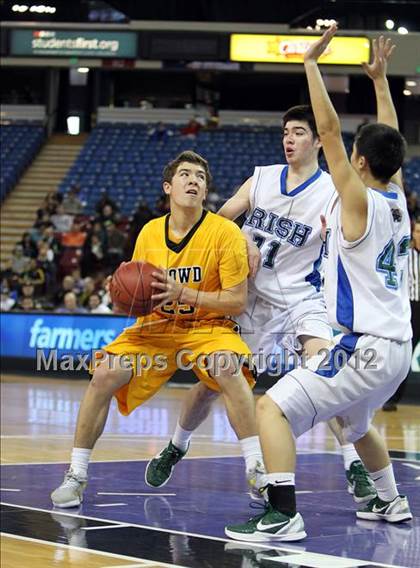 Thumbnail 1 in Bishop O'Dowd vs. Sacred Heart Cathedral (CIF D3 NorCal Regional Final) photogallery.