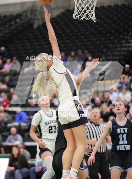 Thumbnail 3 in Snow Canyon vs. Sky View (UHSAA 4A Quarterfinal) photogallery.